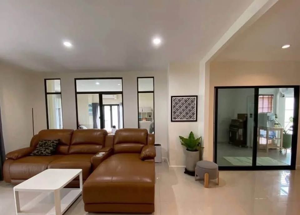 uploads/224782b1-cf00-4933-b11b-a670474fdf77/3b0f3672-5bf0-4973-9723-3d531e283052