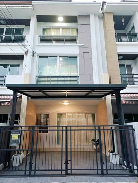 Baan Klang Muang S-Sense Onnuch-Wongwan - Image 20