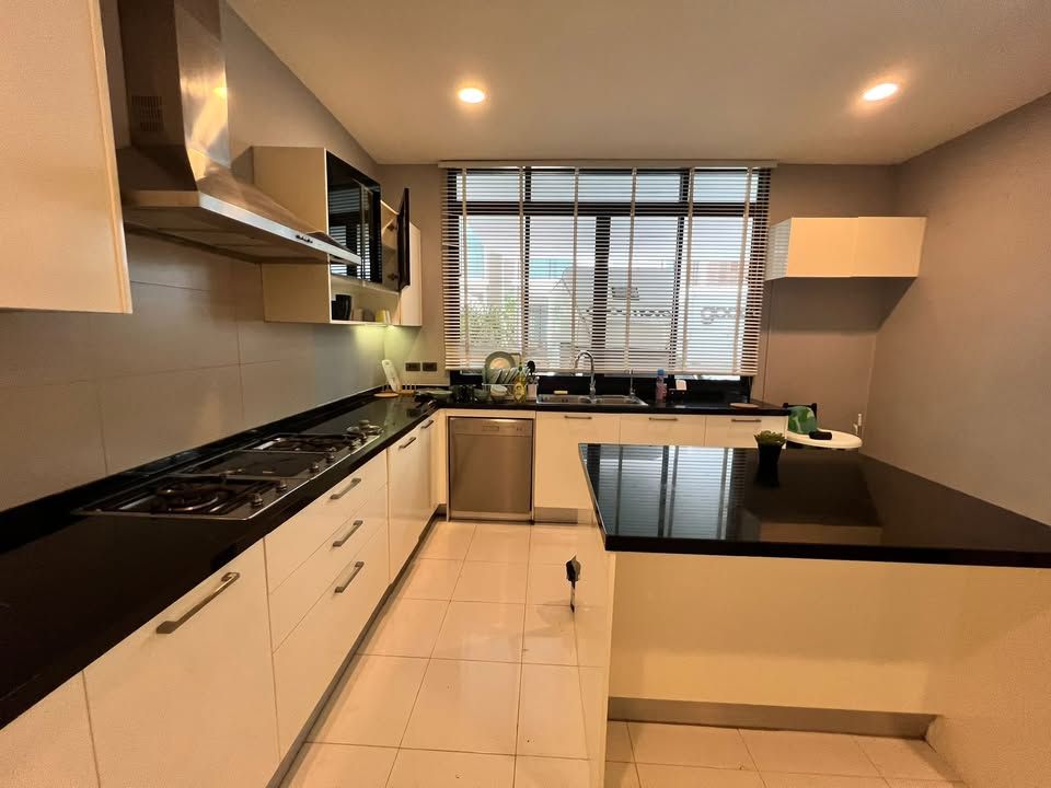 uploads/224782b1-cf00-4933-b11b-a670474fdf77/3cf3d8cb-985a-40df-a2f3-280a54874eaa