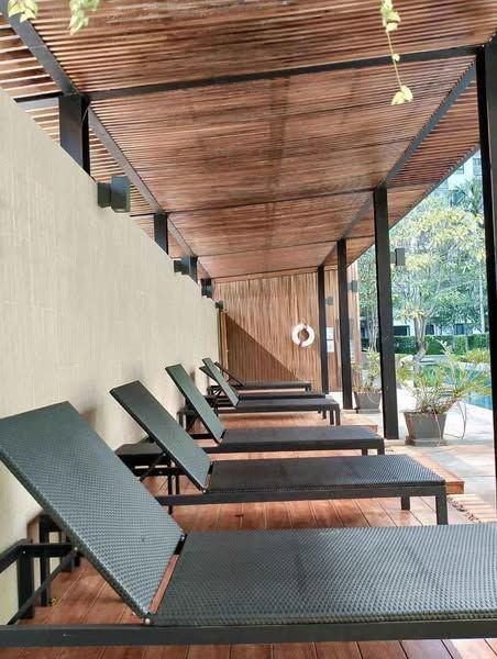 The Issara - Image 11