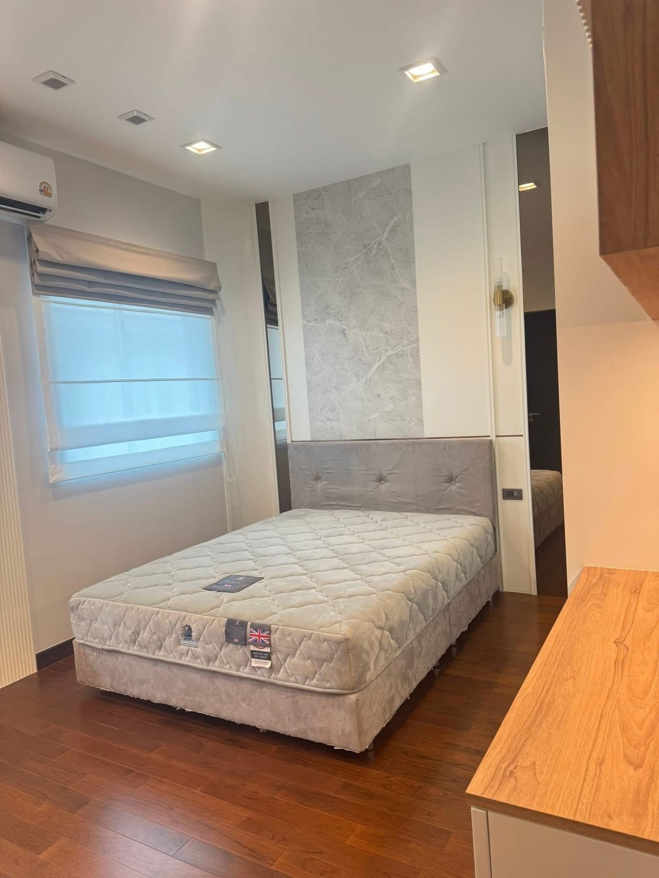 4 卧室 独立房屋 出租 在  - Image 4