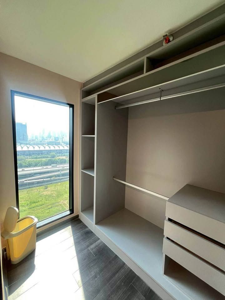 ไนท์บริดจ์ สเปซ พระราม 9 - Image 4