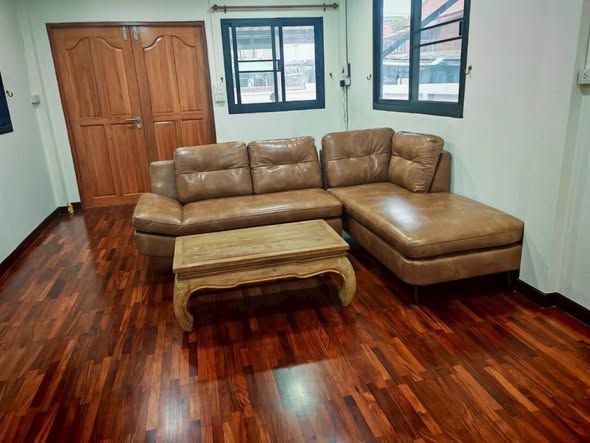 3 卧室 独立房屋 出租 在  - Image 2