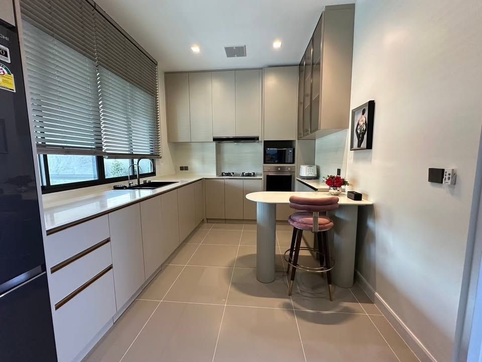 uploads/224782b1-cf00-4933-b11b-a670474fdf77/42985bb5-b183-4ff4-a040-f311f2002e4f