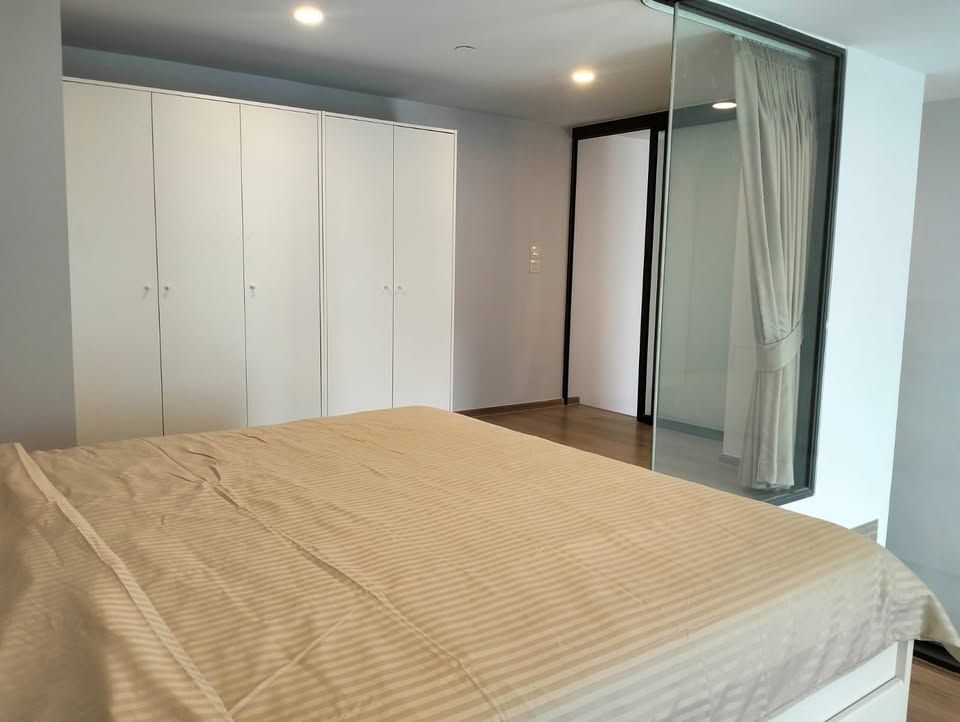 Life Rama 4 - Asoke - Image 5