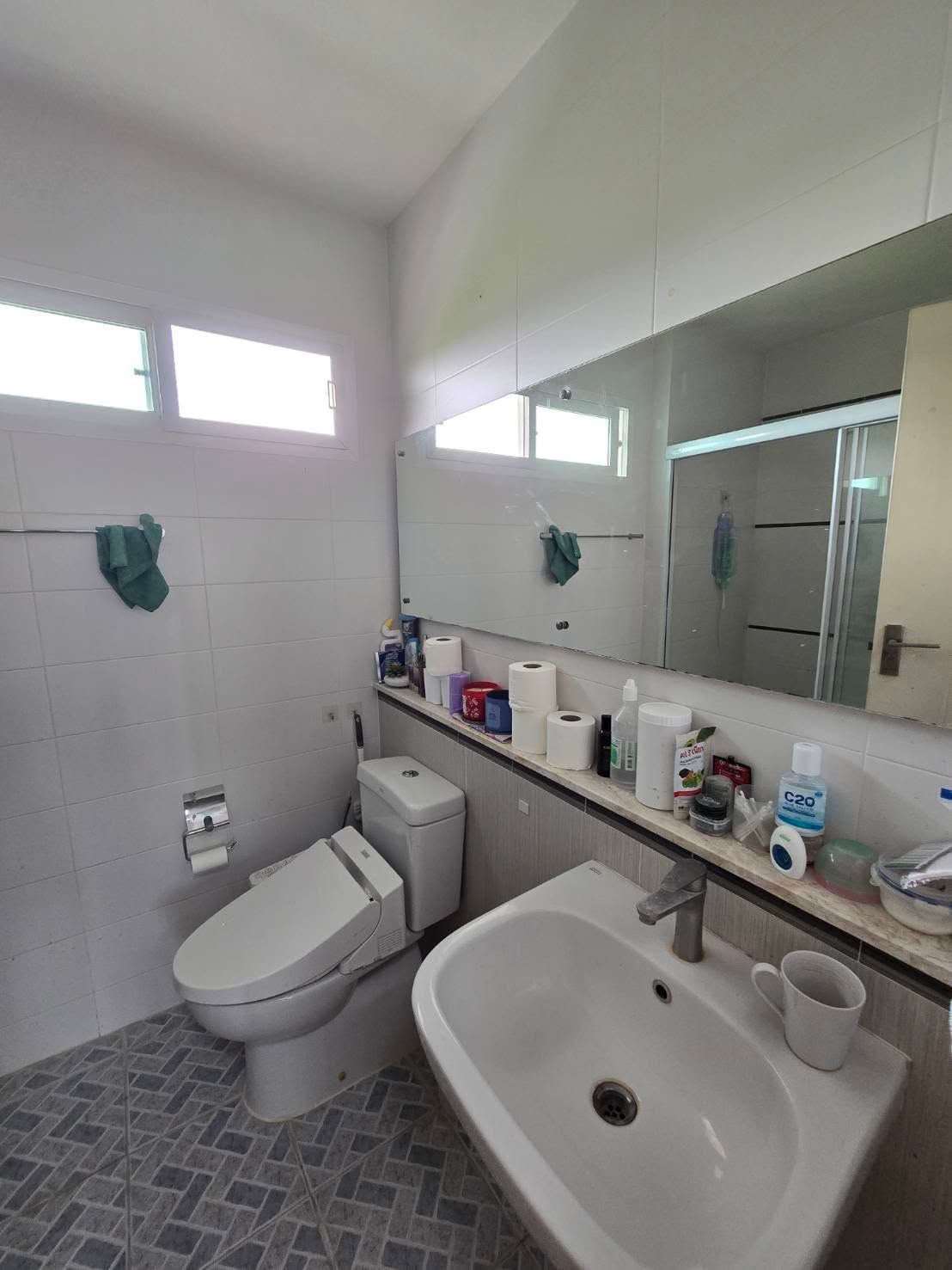 uploads/224782b1-cf00-4933-b11b-a670474fdf77/4437efde-168f-482c-9c24-f23eae0d8c7f