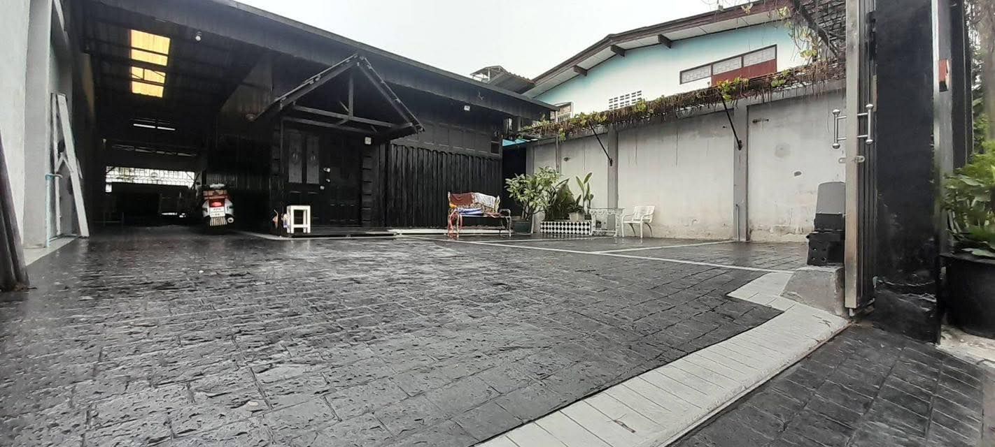 1 卧室 独立房屋 出租 在  - Image 4