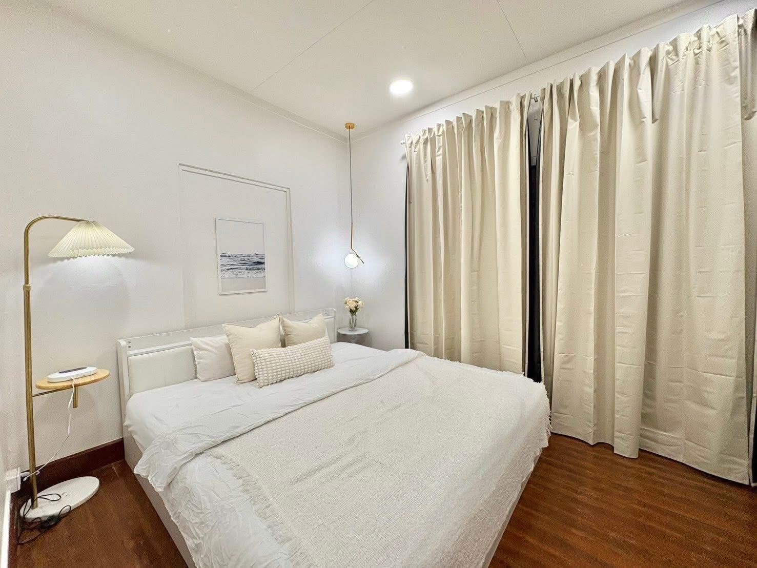 5 卧室 独立房屋 出租 在  - Image 4