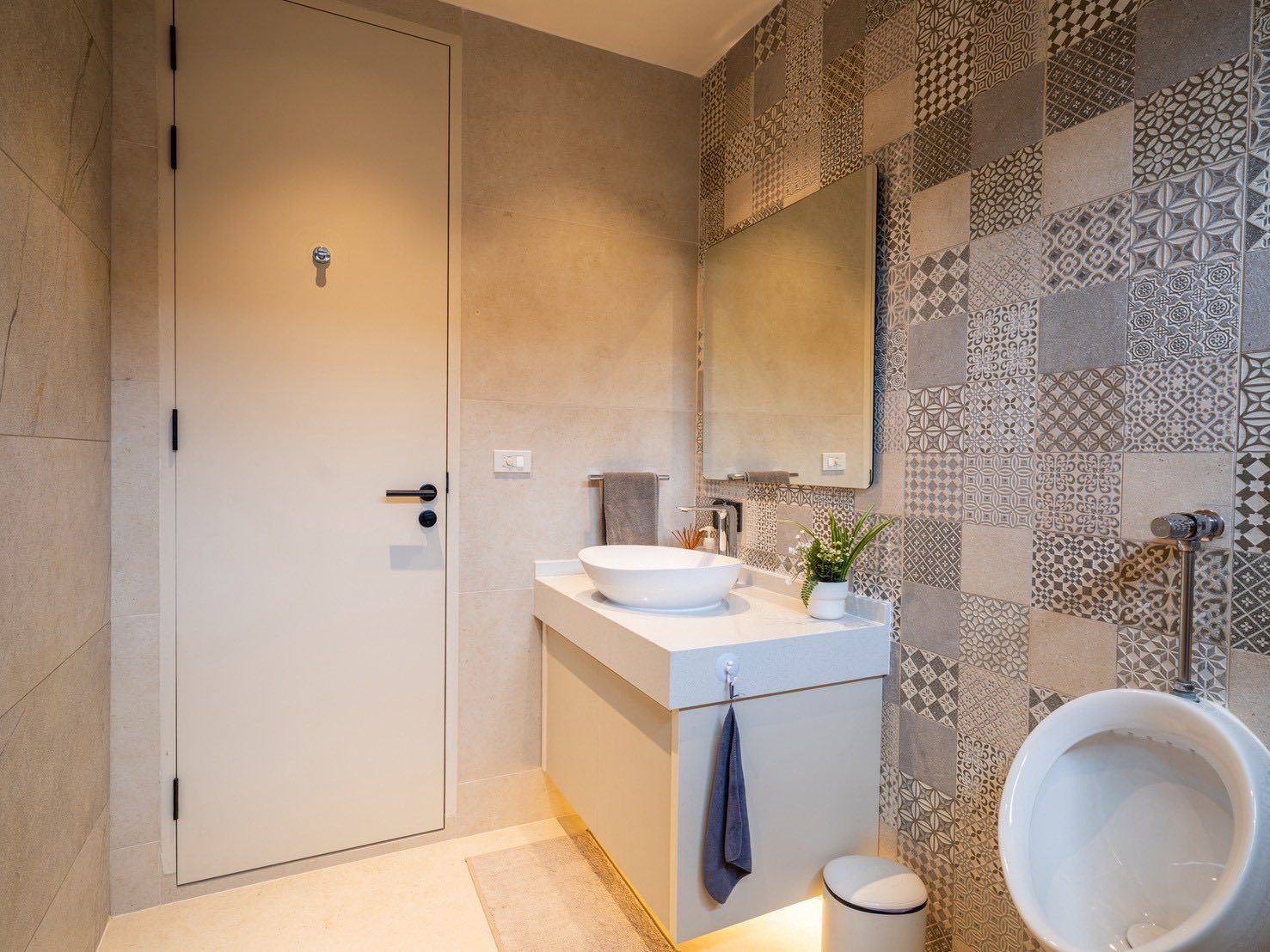 uploads/224782b1-cf00-4933-b11b-a670474fdf77/4bd4f25a-d183-4baa-bd4c-bcc82225f478