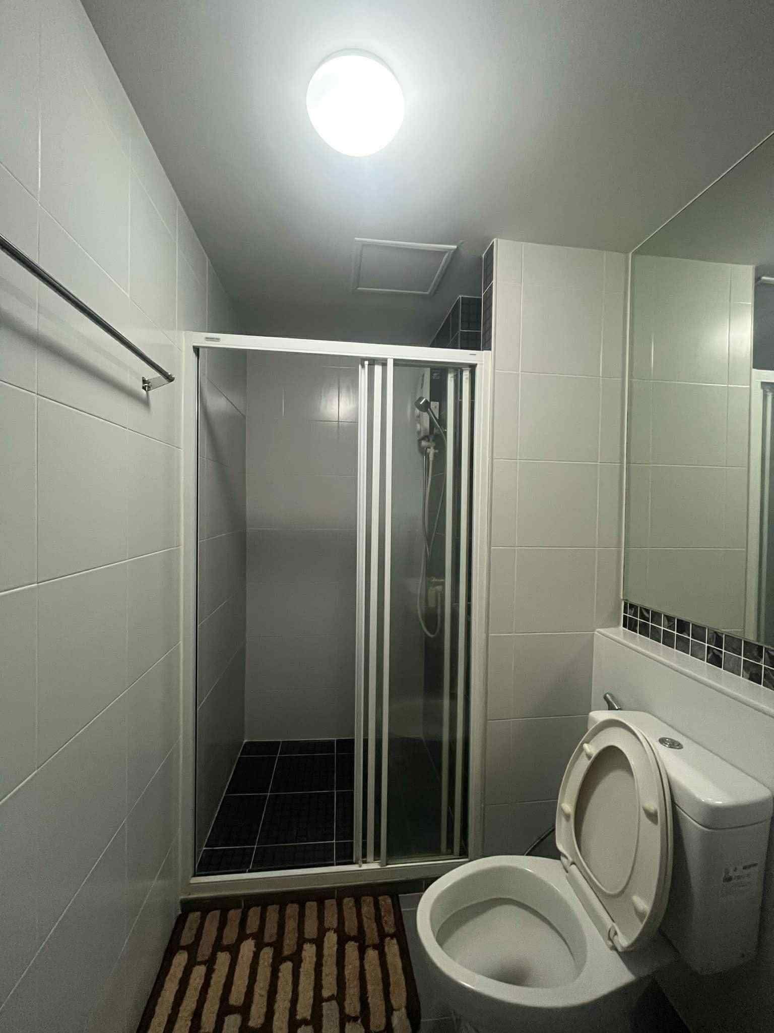 D VIENG Santitham - Image 7