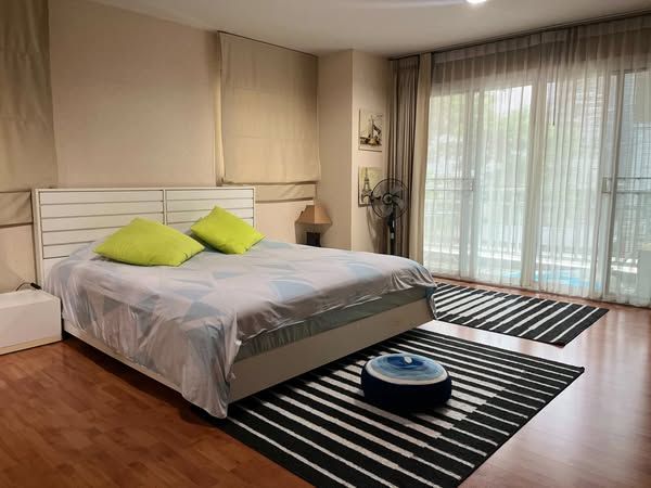 1 卧室 公寓 出租 在  - Image 4