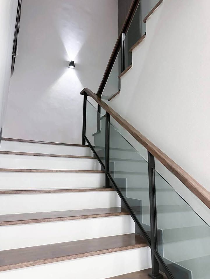 uploads/224782b1-cf00-4933-b11b-a670474fdf77/4edbd28b-73b1-4e7e-9ef1-5b126995e525