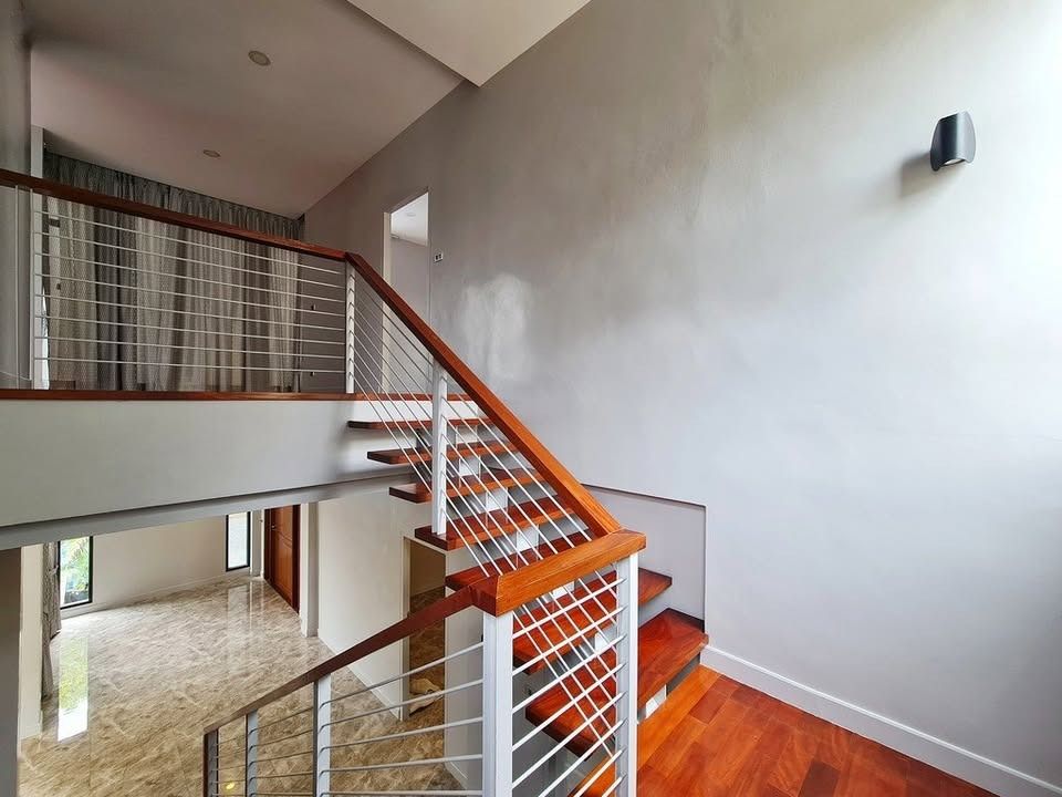 uploads/224782b1-cf00-4933-b11b-a670474fdf77/4f78e712-3450-4482-9b02-9feae4f538cd