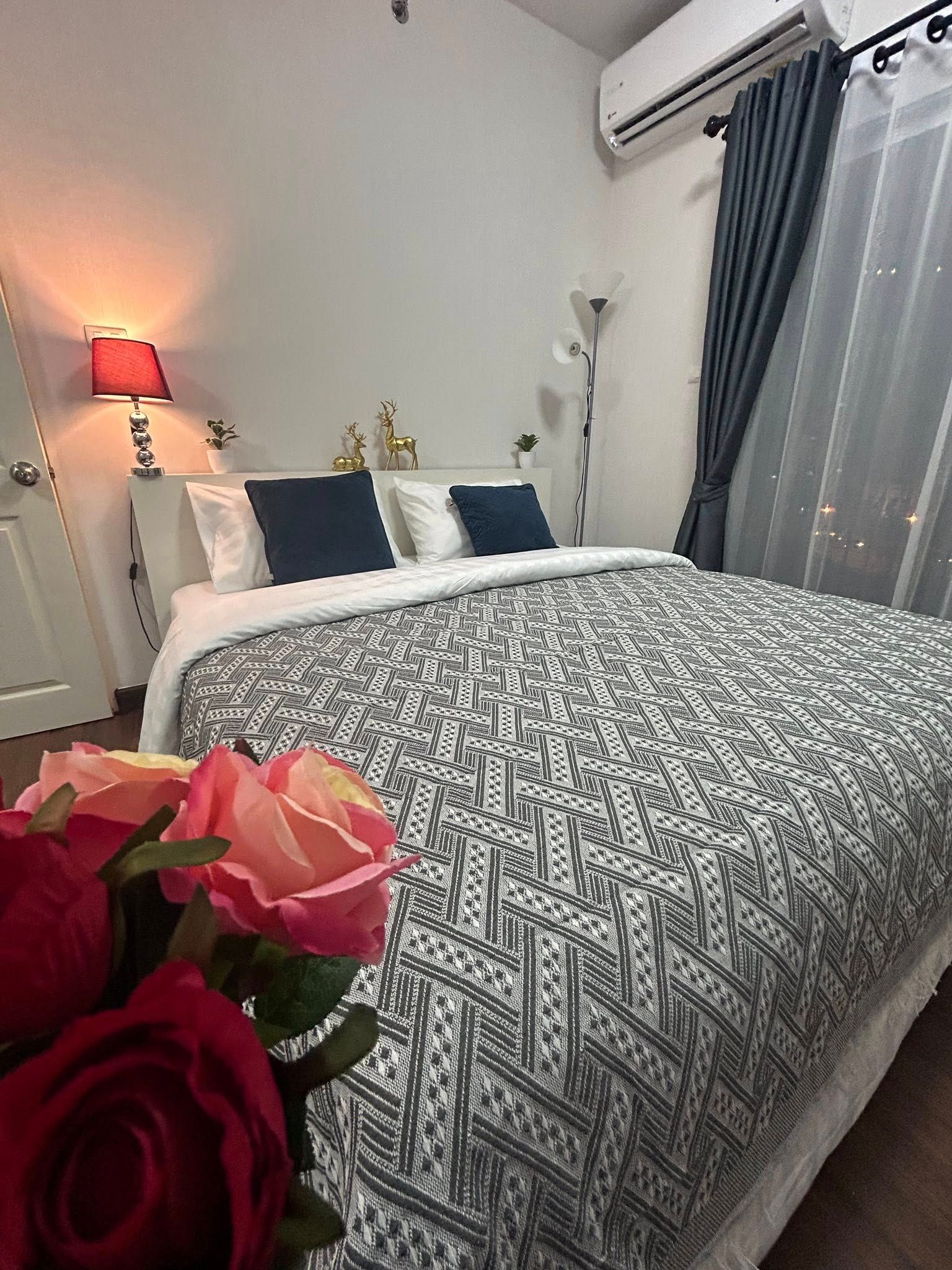 1 卧室 公寓 出租 在  - Image 6