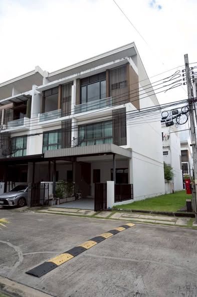 5 卧室 联排别墅 出租 在  - Image 7