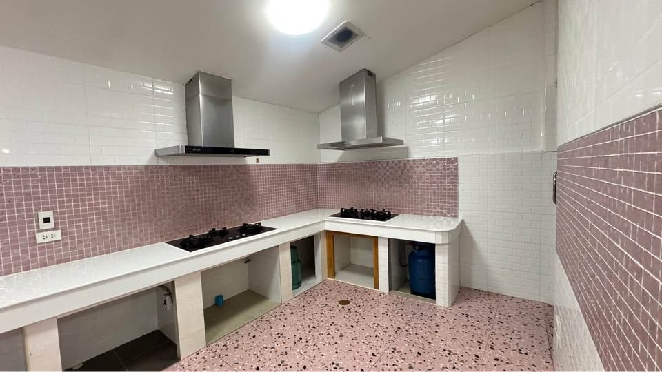 uploads/224782b1-cf00-4933-b11b-a670474fdf77/50b080c4-380a-47bc-ab5d-d1d7f08f9d10