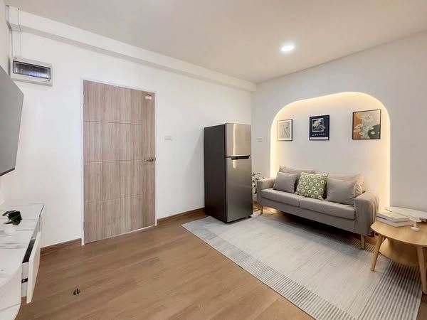 PP Condo - Image 1