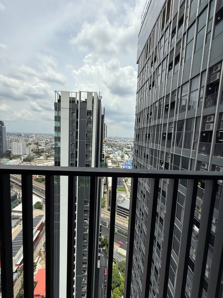 ไนท์บริดจ์ สเปซ รัชโยธิน - Image 17