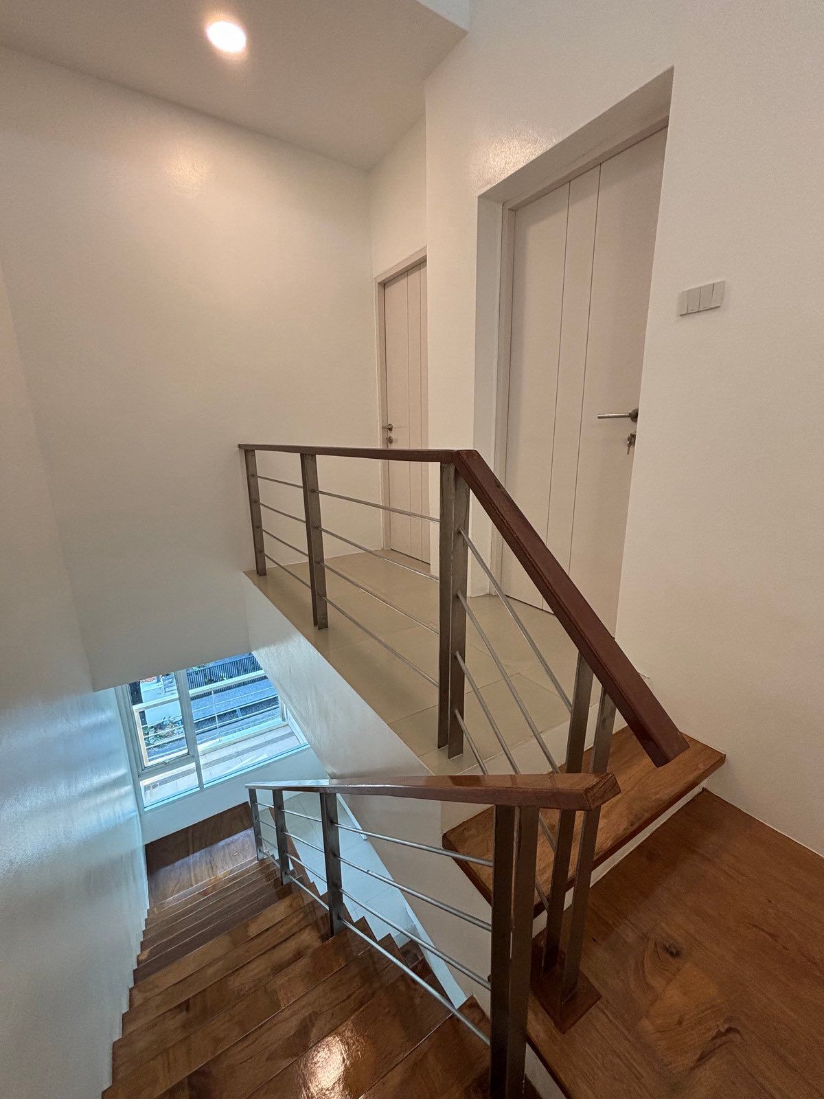 The Primary V - Image 11