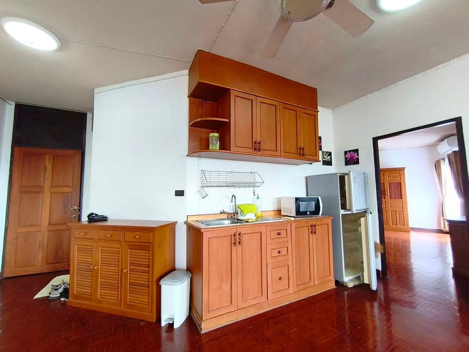 1 卧室 公寓 出租 在  - Image 13