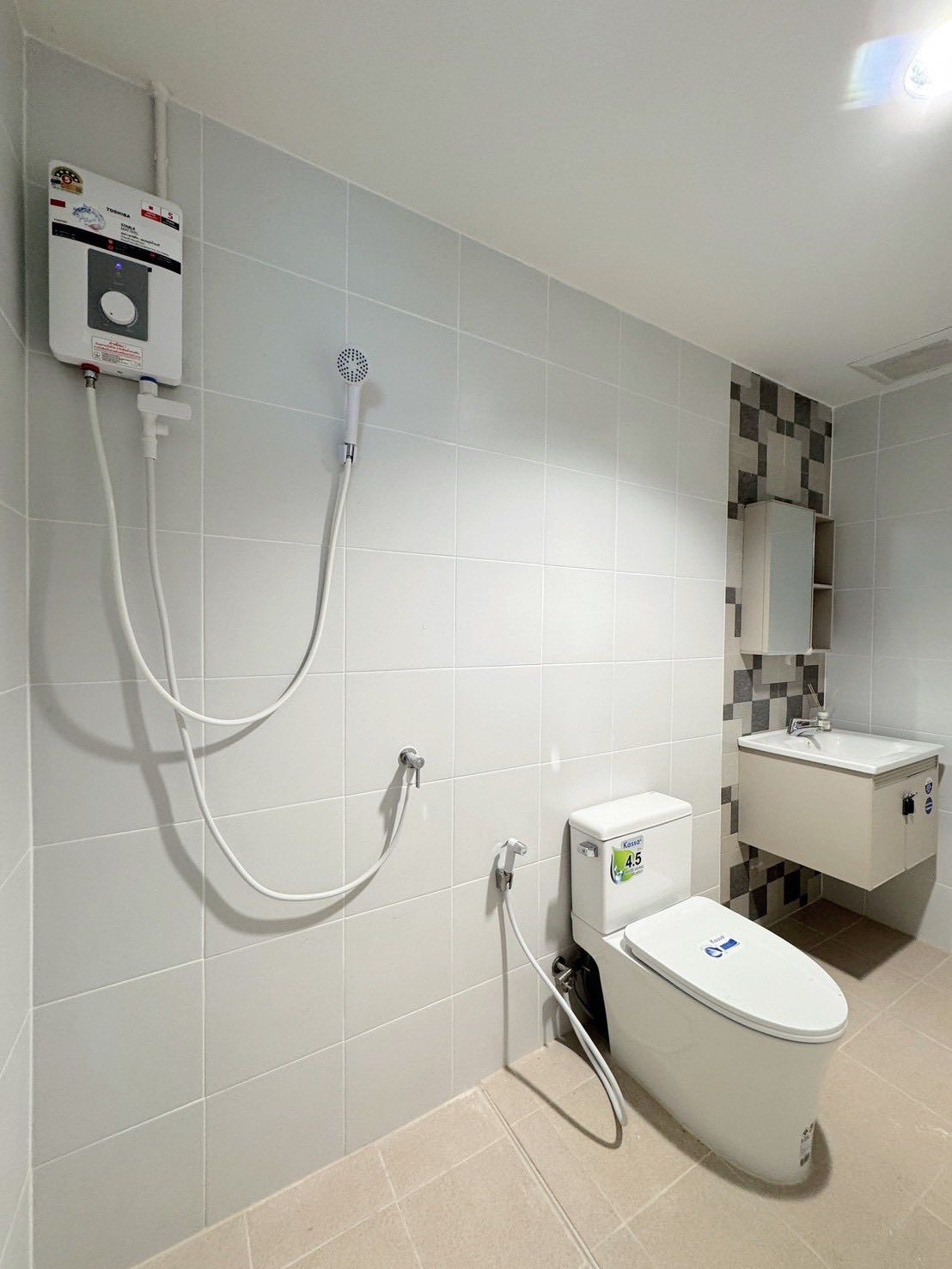 uploads/224782b1-cf00-4933-b11b-a670474fdf77/56b76b6c-30ed-4e17-b623-ce63da23f43a