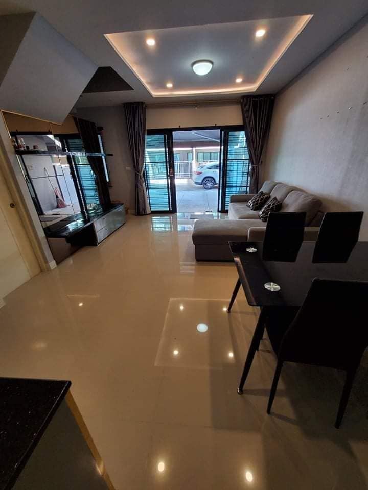 3 卧室 独立房屋 出租 在  - Image 4