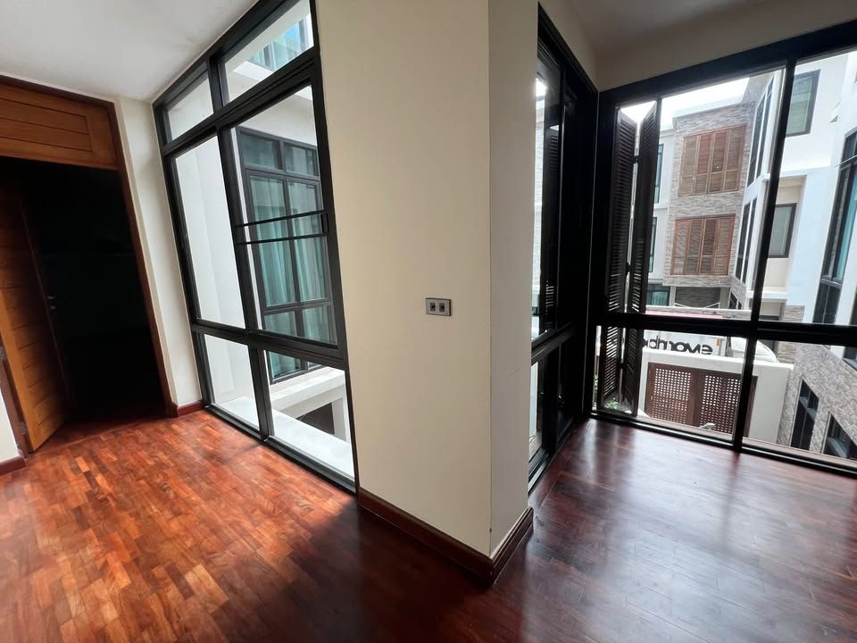 uploads/224782b1-cf00-4933-b11b-a670474fdf77/571beb5b-ebc5-4a69-af5f-69f7901d4624