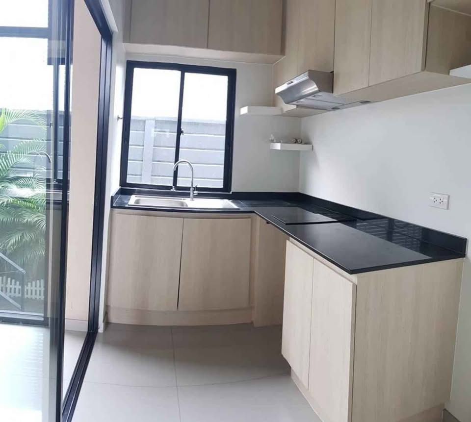 Arden Phatthanakan - Image 39