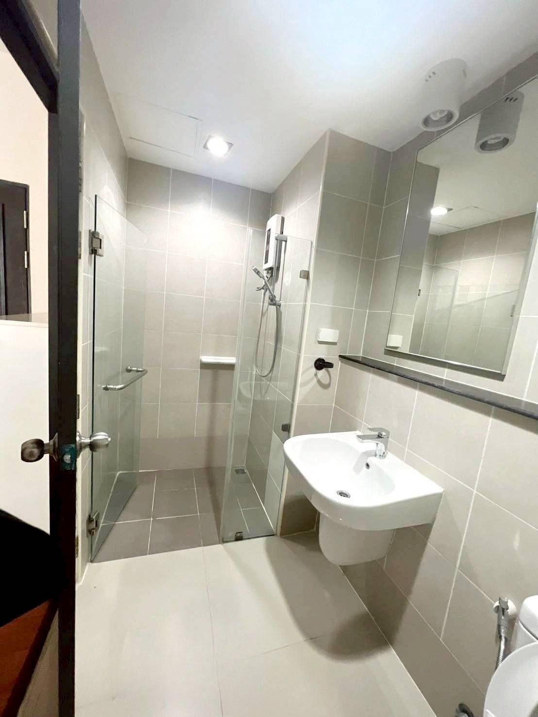 uploads/224782b1-cf00-4933-b11b-a670474fdf77/58493e12-c1d4-47bf-a384-8a343d7a2dc3