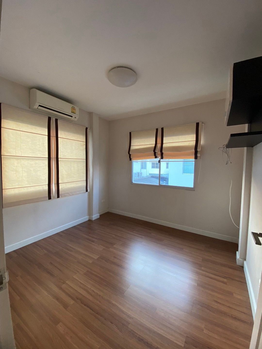 3 ห้องนอน บ้านเดี่ยว สำหรับเช่า ใน บางขุนกอง, บางกรวย, นนทบุรี - Image 7