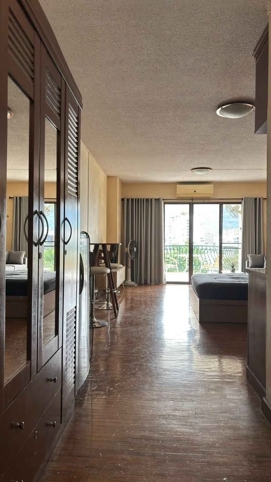 Hillside 4 Condotel - Image 8