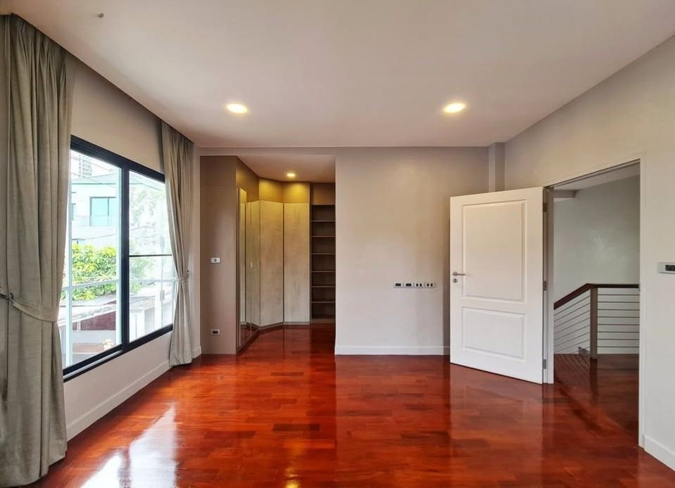 uploads/224782b1-cf00-4933-b11b-a670474fdf77/5c255d56-66cf-405d-b4c8-1c124f1b20a2