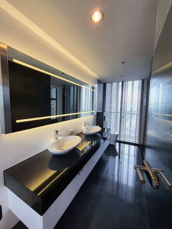 uploads/224782b1-cf00-4933-b11b-a670474fdf77/5d4a8ee4-386f-4ea1-ba7e-43d1c80d06f6