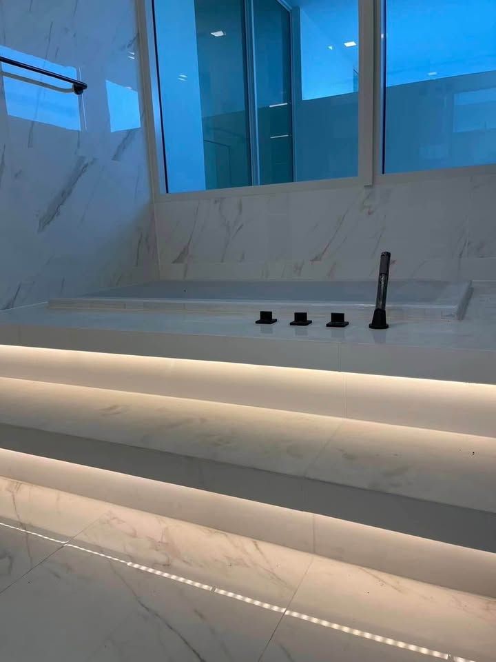 4 卧室 独立房屋 出租 在  - Image 8