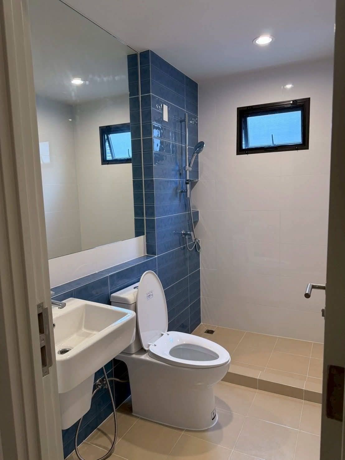 3 卧室 独立房屋 出租 在  - Image 7