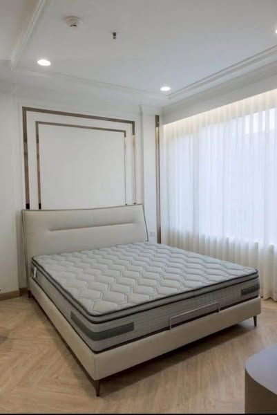 Siri at Sukhumvit - Image 5