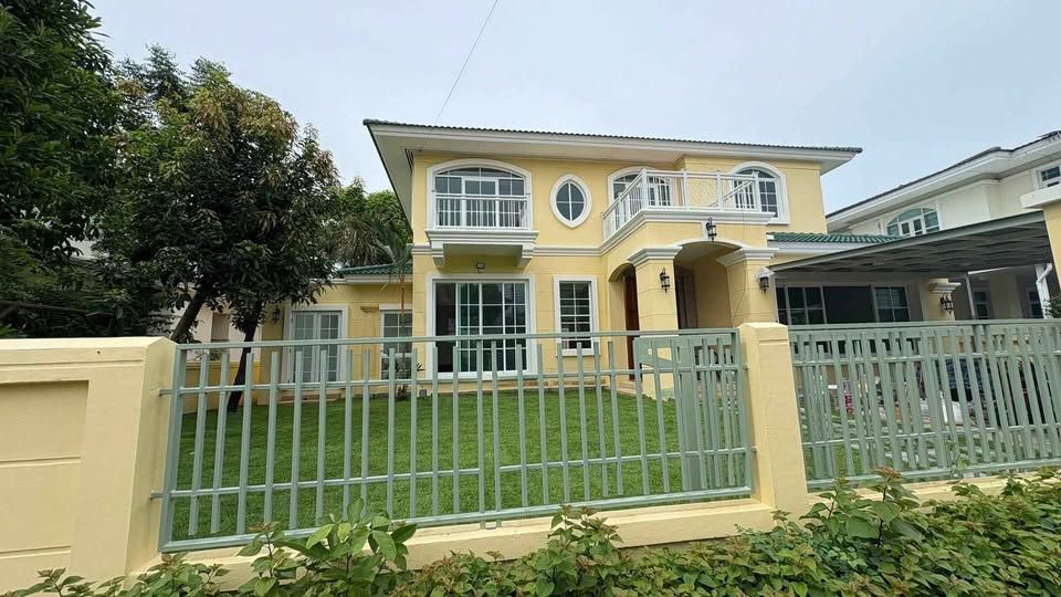 โกลเด้น นครา - Image 13