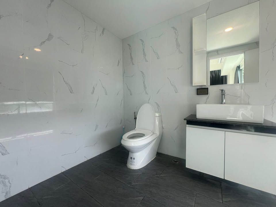 uploads/224782b1-cf00-4933-b11b-a670474fdf77/641331cf-26a5-4834-970a-6e888f0e6fc5