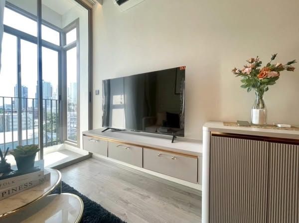 uploads/224782b1-cf00-4933-b11b-a670474fdf77/651b4ba9-87ef-4981-a32d-db359c862a09