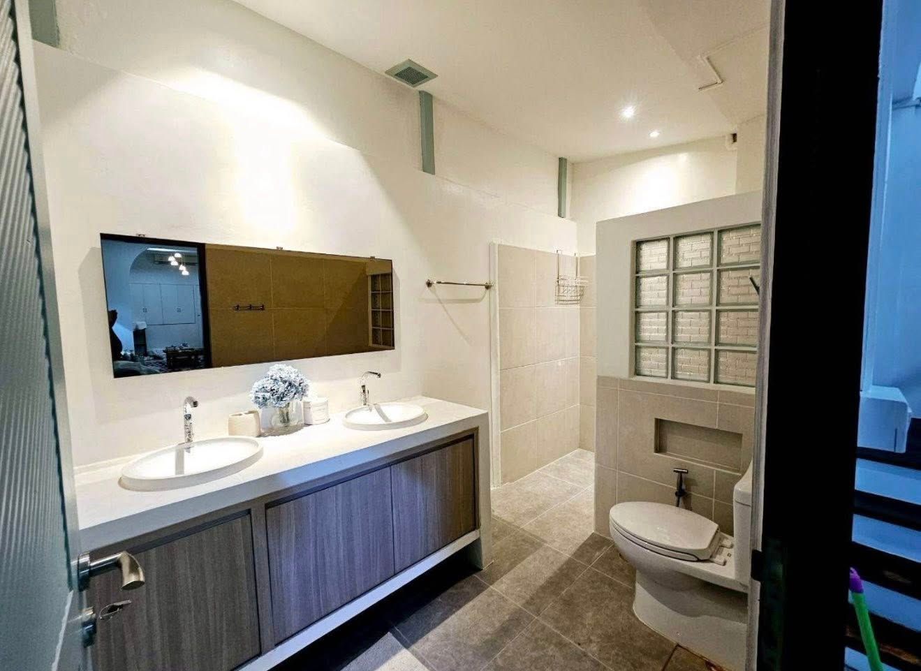 uploads/224782b1-cf00-4933-b11b-a670474fdf77/65b3dca8-e144-4168-906d-1fb8f121adac