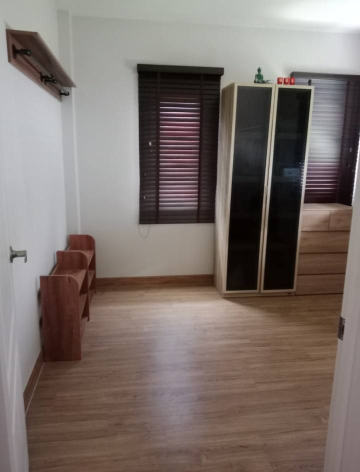 4 卧室 独立房屋 出租 在  - Image 14