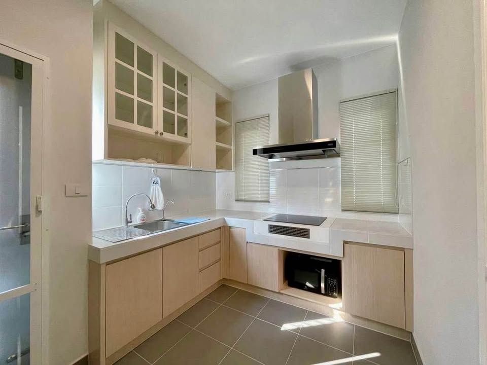 3 卧室 独立房屋 出租 在  - Image 8