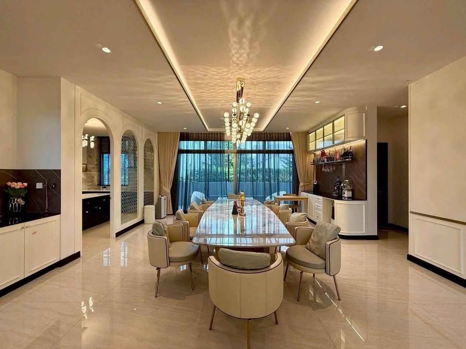 5 卧室 独立房屋 出租 在  - Image 9