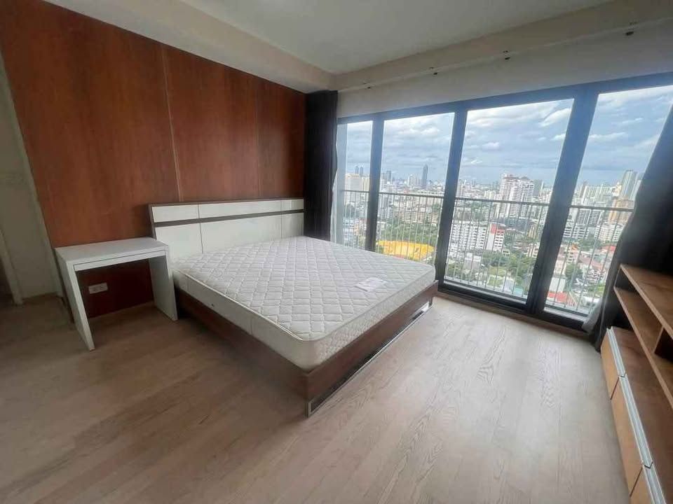 Noble Remix Thonglor - Image 5