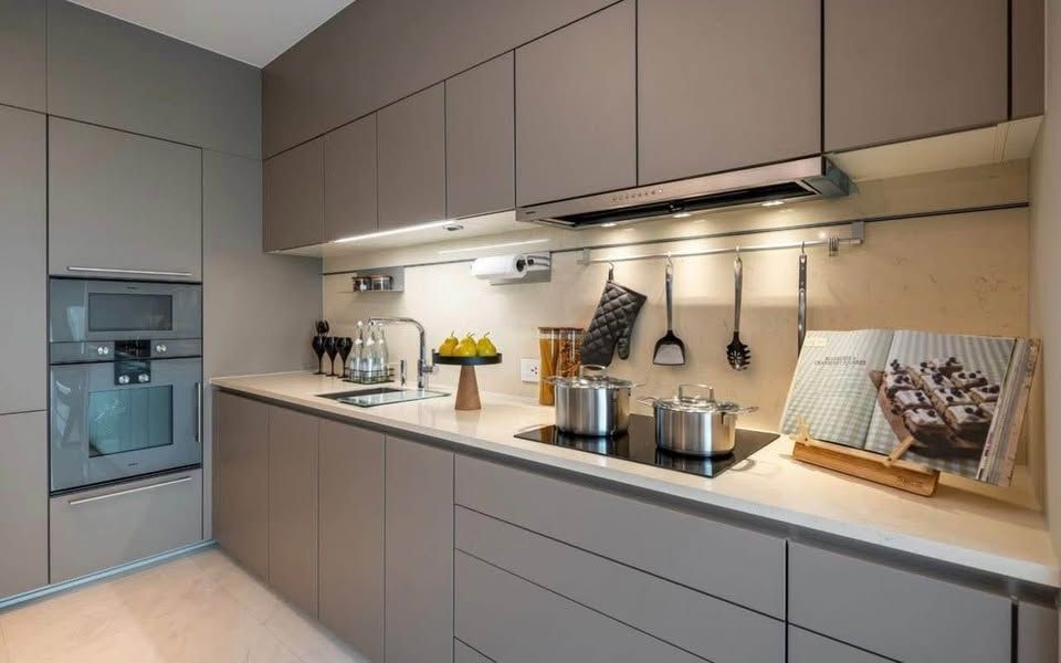 สินธร ต้นสน - Image 20