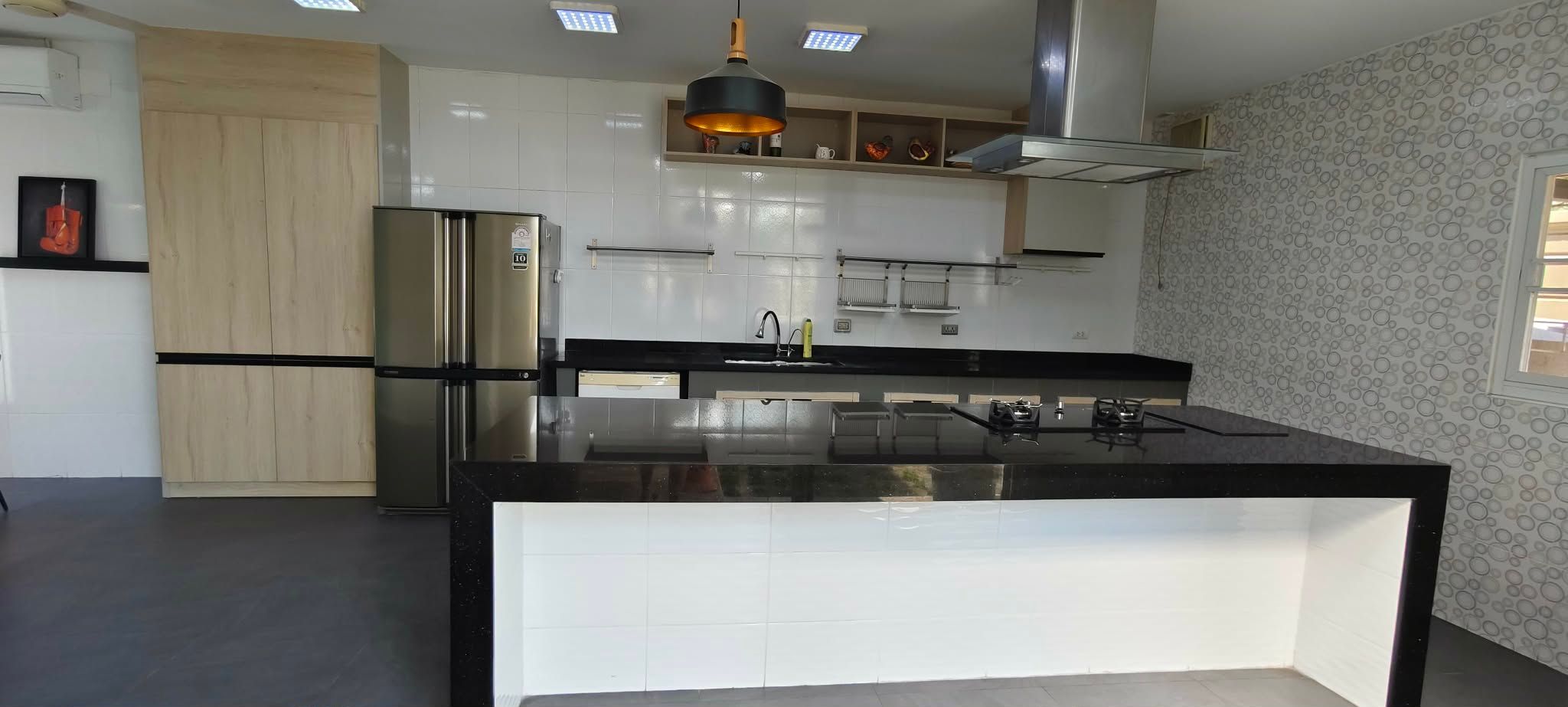 4 卧室 独立房屋 出租 在  - Image 11