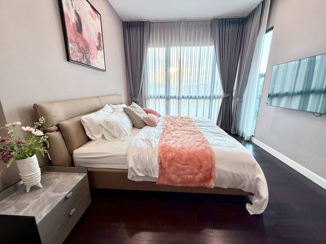 5 卧室 独立房屋 出租 在  - Image 16