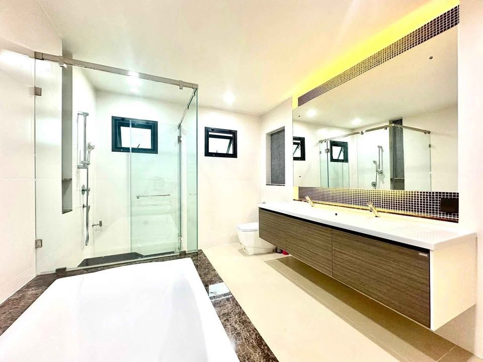 uploads/224782b1-cf00-4933-b11b-a670474fdf77/6c3c20da-abc0-4441-9374-69eeae853176