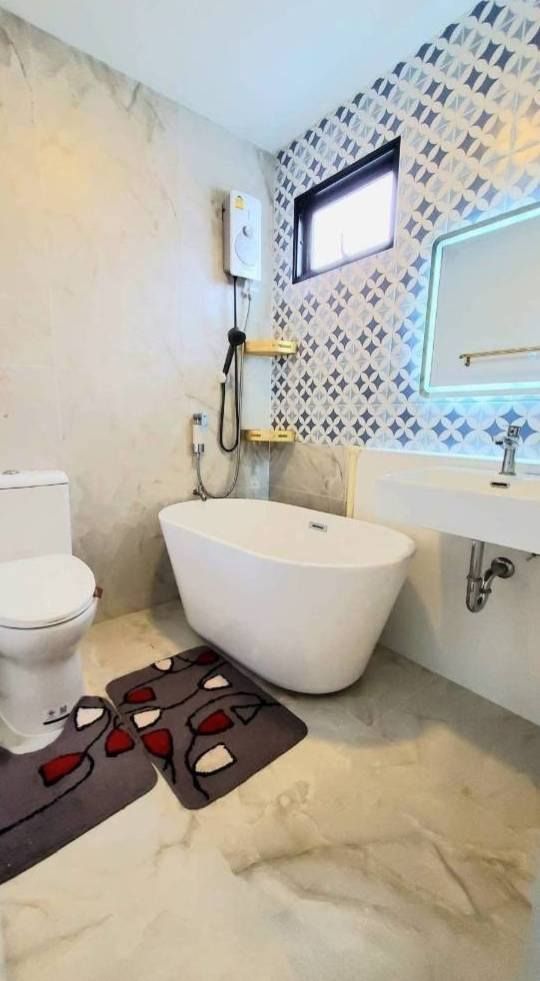 3 卧室 独立房屋 出租 在  - Image 6