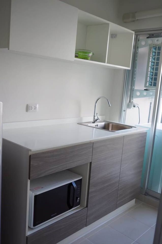 DCondo Sign - Image 13